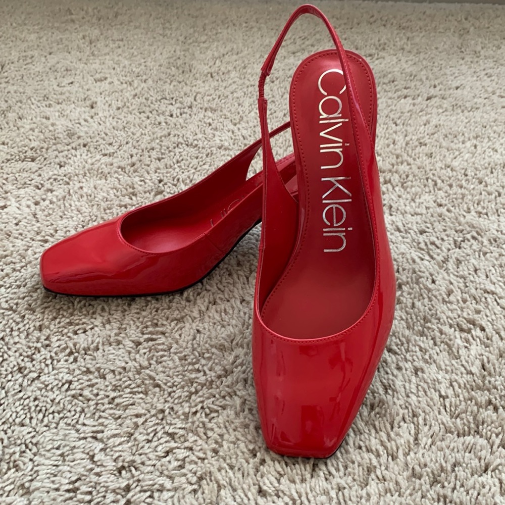 Perfectly red and Summer ready in these beauties!